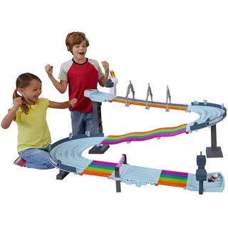 HOT WHEELS Mario Kart Autorennbahn in Regenbogen Farben, inkl. 2 Spielzeugautos (Mario & King Boo), mit Beleuchtung und Geräuschen, 2 Aufbaumöglichkeiten, Länge: 2.5m, Spielzeug ab 4 Jahre, GXX41