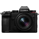 Panasonic LUMIX S5D + 18-40mm F/4.5-6.3 | ✔️ Jetzt: Best-Preis