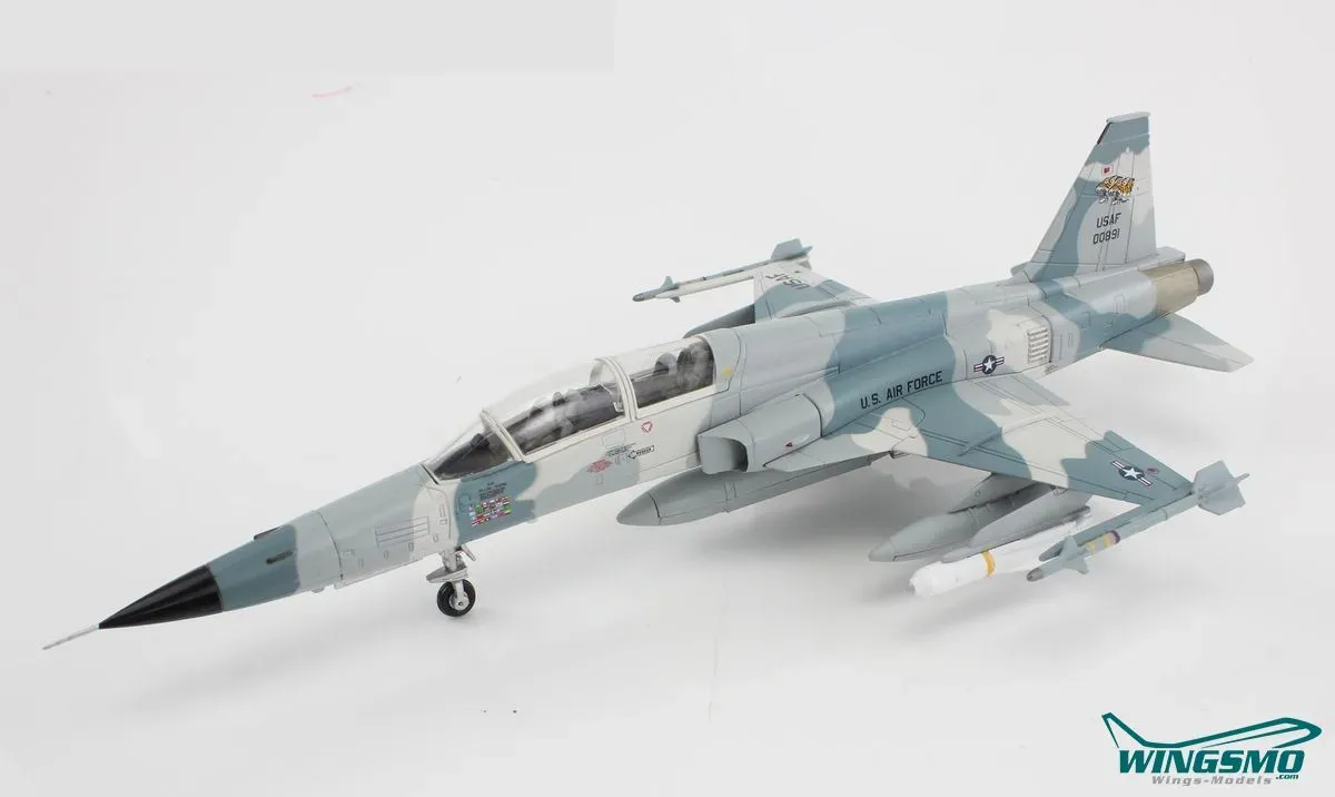 Hobby Master USAF Northrop F-5F Tiger II 73-0891 58th TTW Williams AFB 1979 HA3377