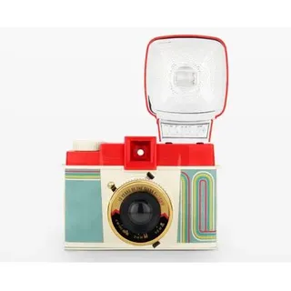 Lomography Diana F+ Kamera & Blitz 10-jähriges Bestehen