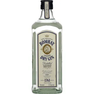 Bombay Sapphire Distilled Premium London Dry Gin, per Dampfinfusion hergestellt mit 8 handverlesenen exotischen Botanicals, 37,5% Vol., 70 cl/700 ml (Packung mit 6)