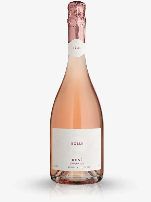 BOLLE ROSÉ SPARKLING: Fein perlender Rosé mit Aromen von roten Früchten.