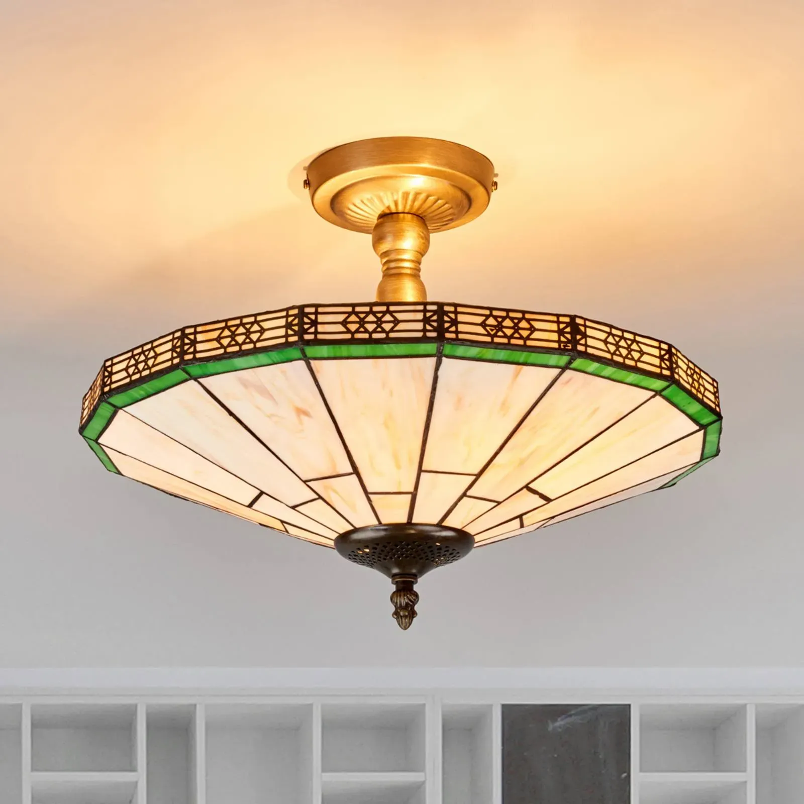 Searchlight Tiffany Deckenlampe New York, dimmbar, creme / amber, für Wohn- / Esszimmer, Metall, Tiffany, Deckenlampe - 41 cm - 41 cm - 25 cm