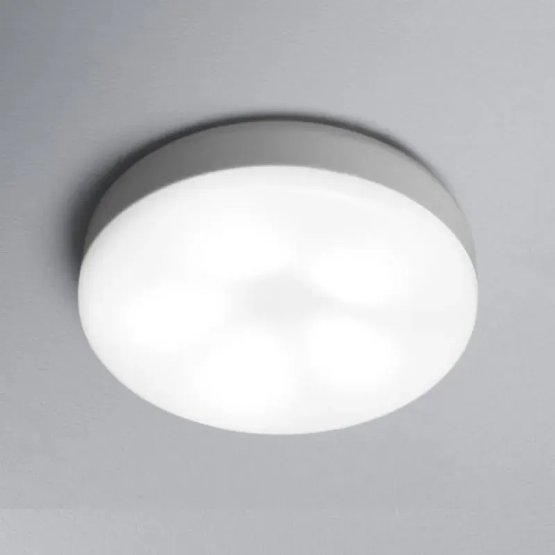 OSRAM Mobile Akku LED-Leuchte Slim als Möbelunterbau- oder Garderobenleuchte USB-Aufladung
