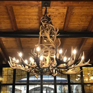 XXL Chalet Geweih Kronleuchter Ø 200cm