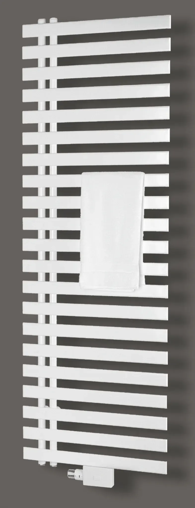 BEMM Design-Heizkörper Sammelrohre links „ChaCha ML“ 118,9 × 50 cm in Weiß (RAL 9016)