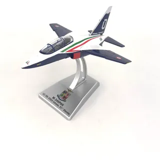 Italeri 48267 M-346 PAN Pony 0 neues Flugzeug für Tricolori Pfeile (Präsentation vom 12. September 2024), Maßstab 1:100, Die Cast Model/Montiertes Metallmodell