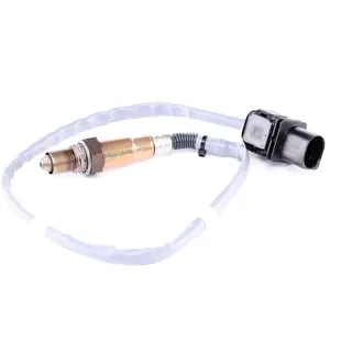 Bosch Lambdasonde mit fahrzeugspezifischem Stecker