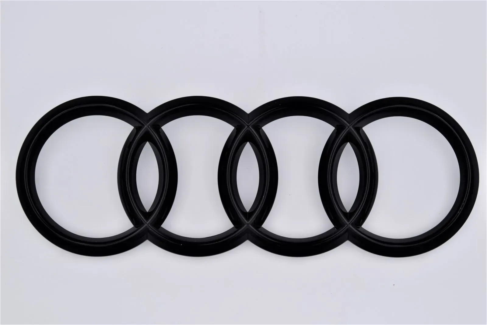 Original Audi Ringe Front schwarz