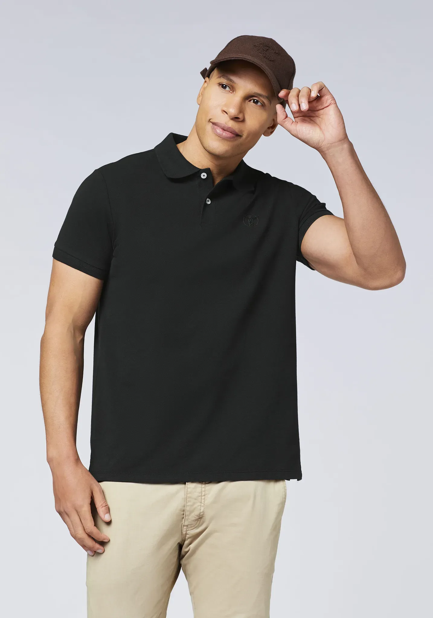 Poloshirt CHIEMSEE, Herren, Gr. M (48/50), schwarz (schwarz beauty), 100% Baumwolle, unifarben, regular fit, ohne Ausschnitt, gerader Abschluss, Shirts, - ideal für Sport & Freizeit