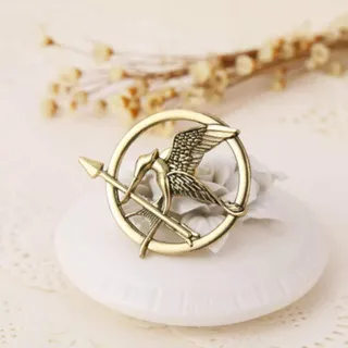1Pcs Modeschmuck Film Die Tribute von Panem Tiere Vögel Broschen Abzeichen für Frauen Mann Kleidung Rucksack Symbol Brosche Stifte, Antik vergoldet