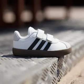 Cloud White / Core Black / Grey One 23 1/2