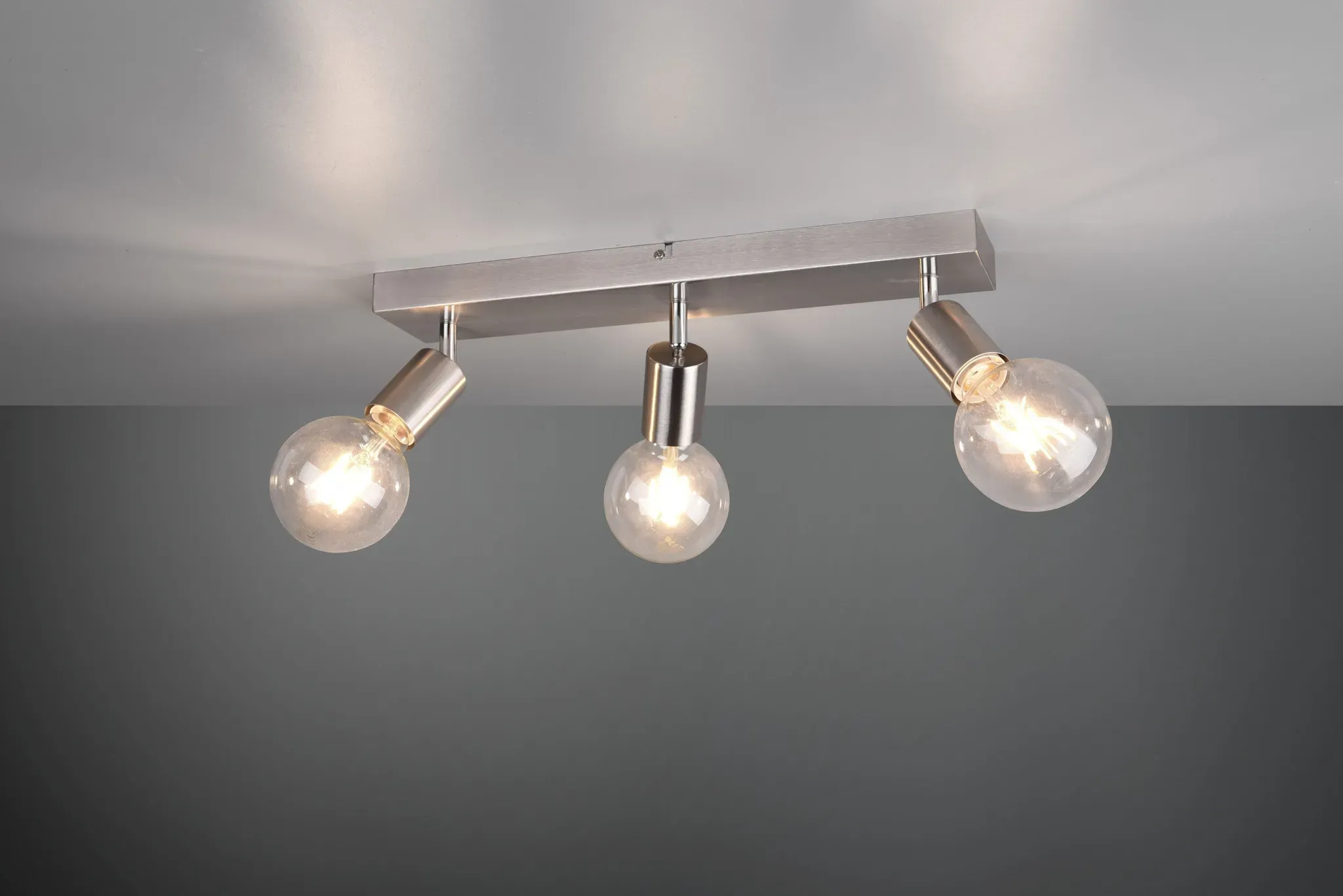 Trio VANNES Silber Wand-/Deckenspot Drei-flammig