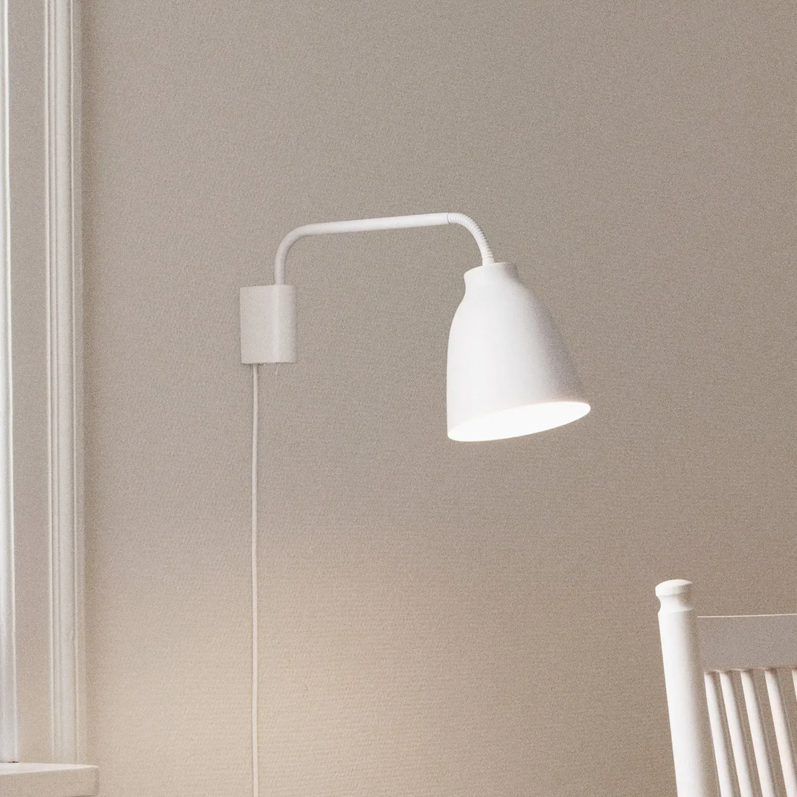 Wandleuchte FRITZ HANSEN, Caravaggio, dimmbar, Weiß, für Wohnzimmer, Metall, Design - 20.6