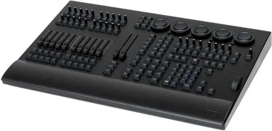 MA Lighting grandMA3 onPC command wing