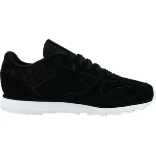 Black / White 37