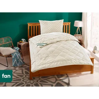 fan Naturhaarbettdecke Gobi, Bettdecken für Sommer und Winter, Decke, Füllung: Kamelhaar, Bezug: Baumwolle, Klimatisierende Kamelhaar-Füllung - Made in Germany beige 155 cm x 220 cm