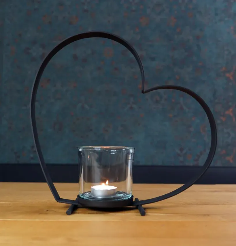 Herzförmiges Eisenwindlicht Bebi 40 cm