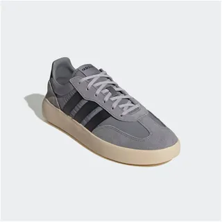Grey Three / Core Black / Grey Two 42 2/3