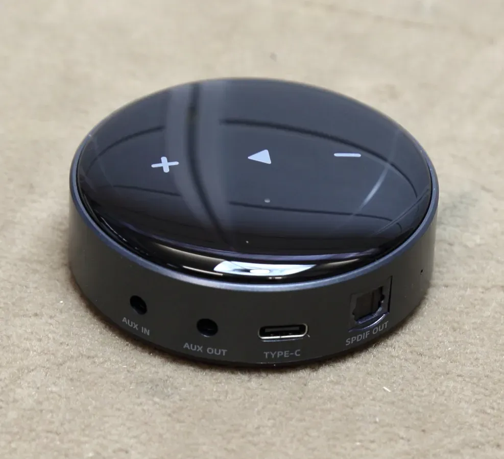 WiiM Mini High-Res-Audio Streamer AirPlay 2, Alexa, Siri, Spotify Tidal