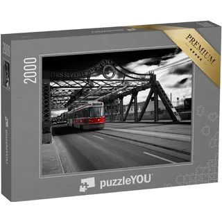 puzzleYOU: Puzzle 2000 Teile „Aufnahme der TTC-Straßenbahn in der Queen Street East, Toronto, Ontario, Kanada“ – aus der Puzzle-Kollektion Toronto