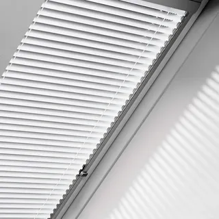 VELUX Orignal Jalousie/Jalousette PAL P08 7057S / Bedienart : Manuell/Farbe : Uni Silber/Fenstergröße : 408 / Fenstertypen : GGL, GPL, GHL, GTL, GXL_20673