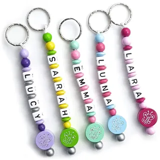 LALALO Namenskette Schmetterling, personalisierbar mit Namen, Namensprägung/Prägung, Geschenk zur Geburt & Taufe, Namensanhänger Schlüsselanhänger, Taschenanhänger, Rucksackanhänger, Grün Gelb