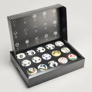 adidas FIFA Fußball-Weltmeisterschaft 26 Historical Miniball-Set Gr. 1