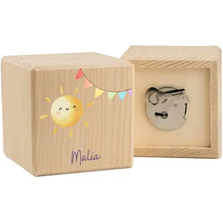 LARIFEE Spardose personalisiert mit Name Sonne Mädchen – Kinderspardose aus Holz mit Schloss & Schlüssel – Würfelförmige Holzspardose – Geschenk Geburt, Taufe & Geburtstag