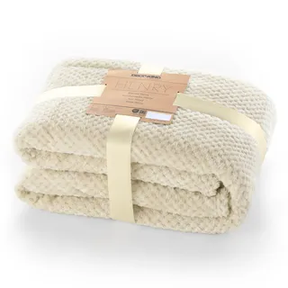 DecoKing Kuscheldecke 70x150 cm beige Decke Microfaser Wohndecke Tagesdecke Fleece weich sanft kuschelig skandinavischer Stil Cappuccino Henry