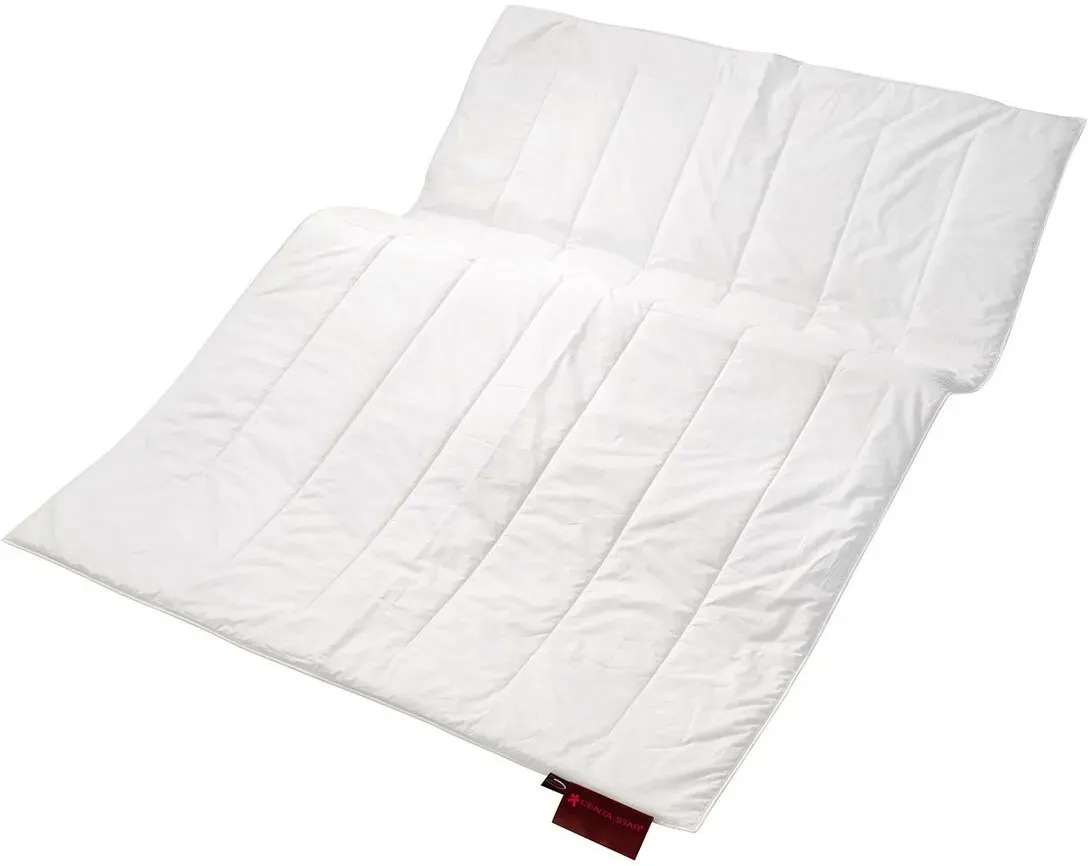 Centa Star Faserdecke Royal extra leicht, Füllung: 100% High-Tech-Faser 155x220 cm