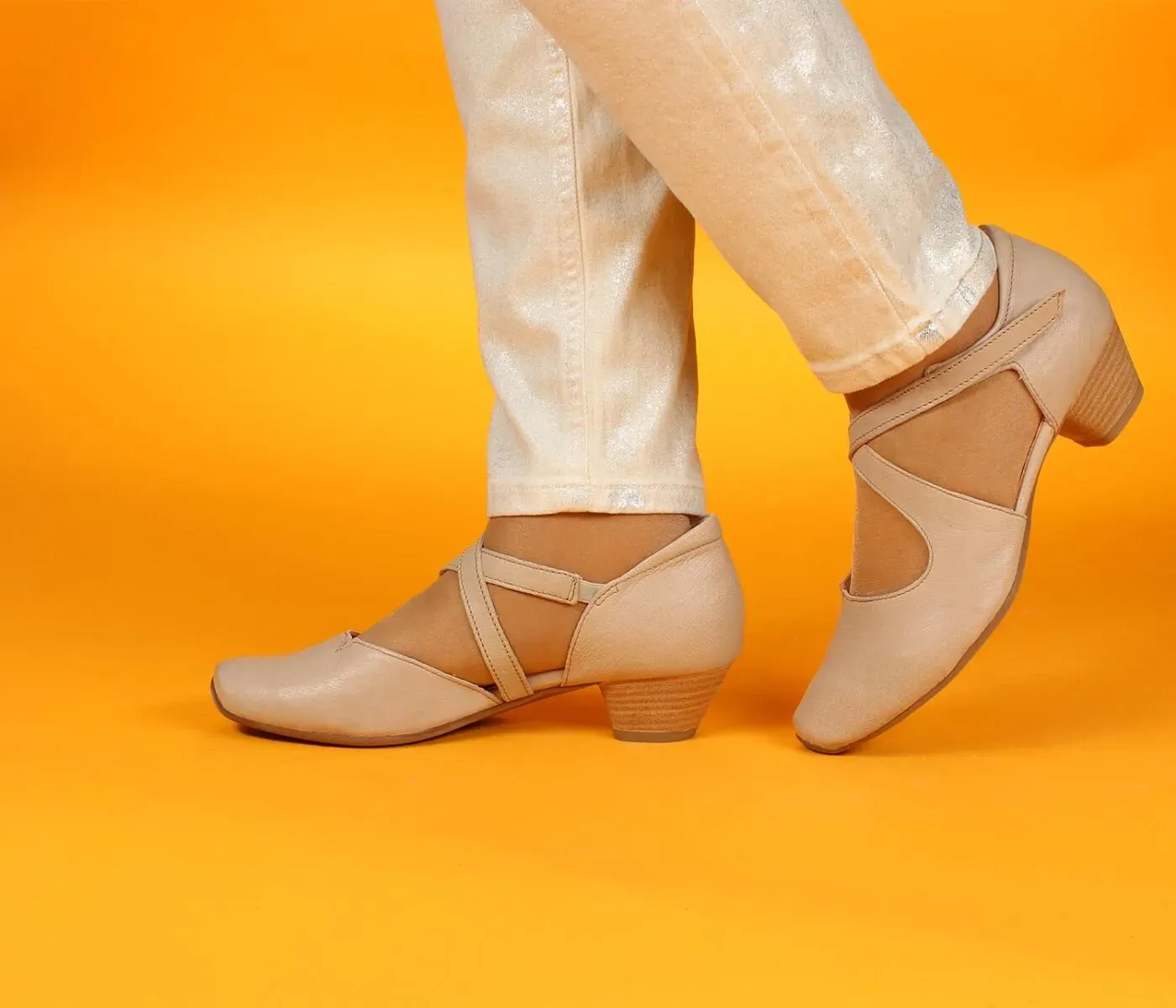 Think Pumps beige Aida pallisandro 209-4050 Gr.43 - AID 1001