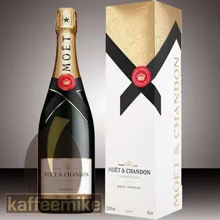 Moët & Chandon  Impérial 12% vol 0,75 l Weihnachtsgeschenkbox