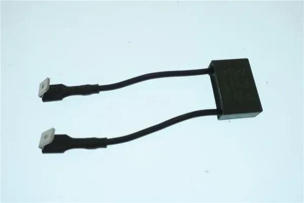 MC429 Kondensator 0.33 mF 250 275V