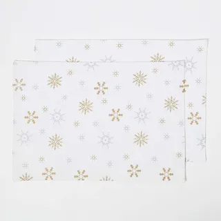 Homescapes festliches Tischset aus 100% Baumwolle, 2er Set Platzdeckchen, weihnachtliches Platzset mit Schneeflocken-Muster, weiß-Gold, eckig, waschbar