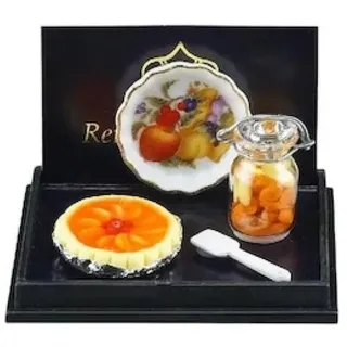 Reutter Porzellan 001.416/5 - Pfirsich Tarte, Miniatur im Maßstab 1:12