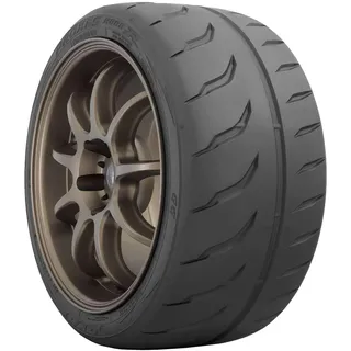 255/45 R19 104V XL