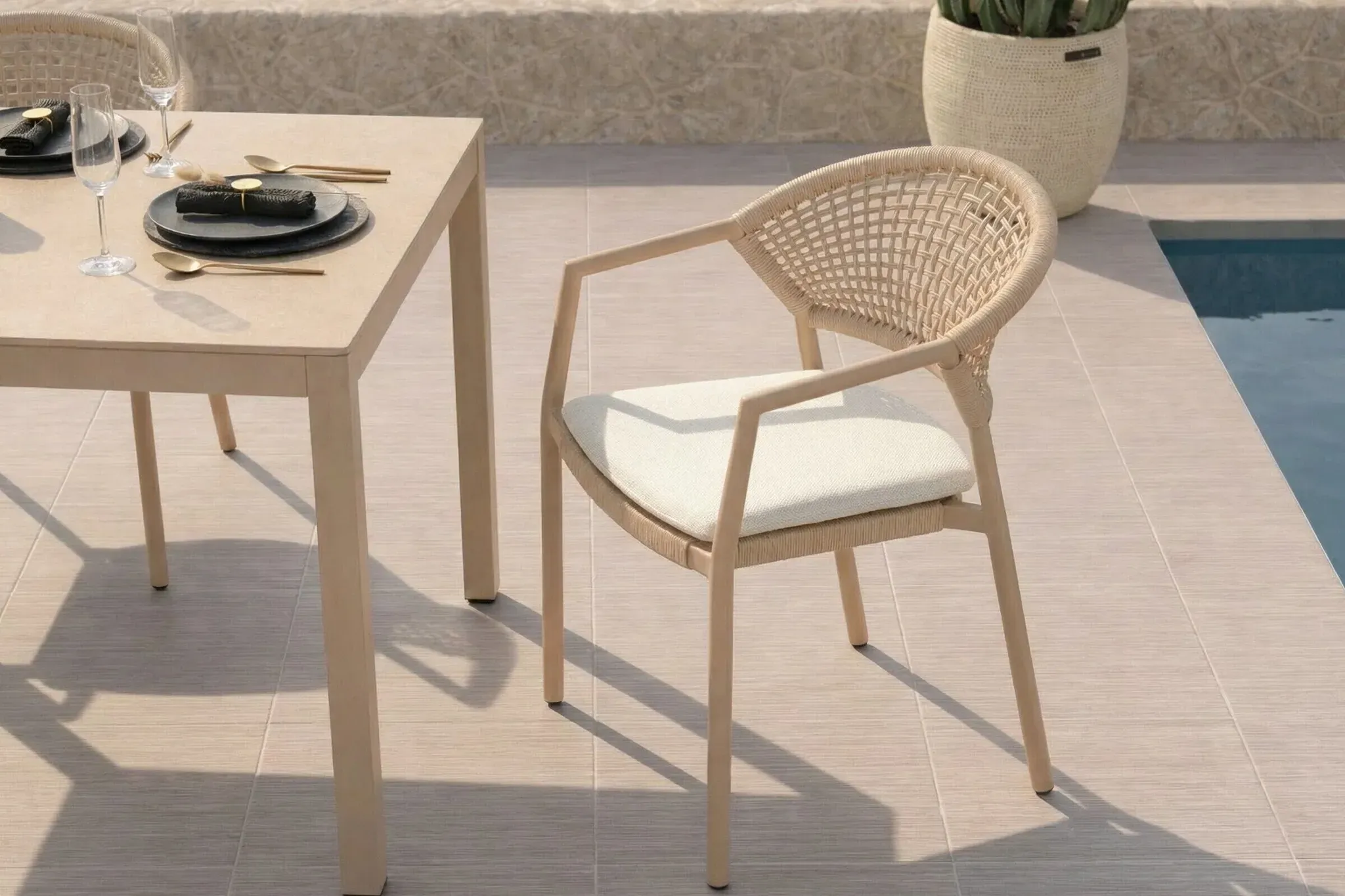 HARTMAN Shades of Colour Gartensessel, cappuccino/beige, Alu/Polyester/Rope-Geflecht, 58 x 62 x 79 cm, stapelbar
