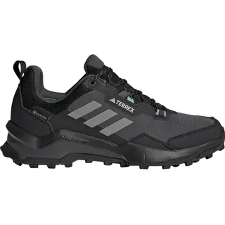 Core Black / Grey Three / Mint Ton 42
