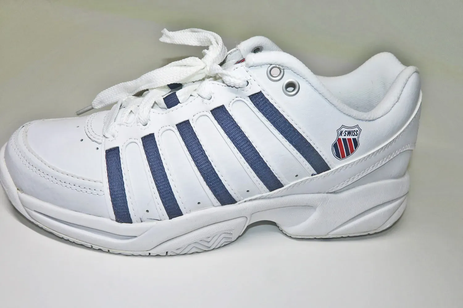 *Auslaufmodell* Tennisschuhe - K-SWISS - Vibrant IV Men 7,5 UK / 41,5 EU