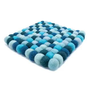 feelz Filzuntersetzer aus Filzkugeln eckig Aqua hellblau blau100% Filz (Wolle) Handarbeit Topfuntersetzer bunt quadratisch (15x15cm)