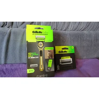Gillette Rasierer mit Reinigungs-Element Champion Gold Edition, 1 Handstück, 1, 1 Wandhalterung, 1 Reise-Etui
