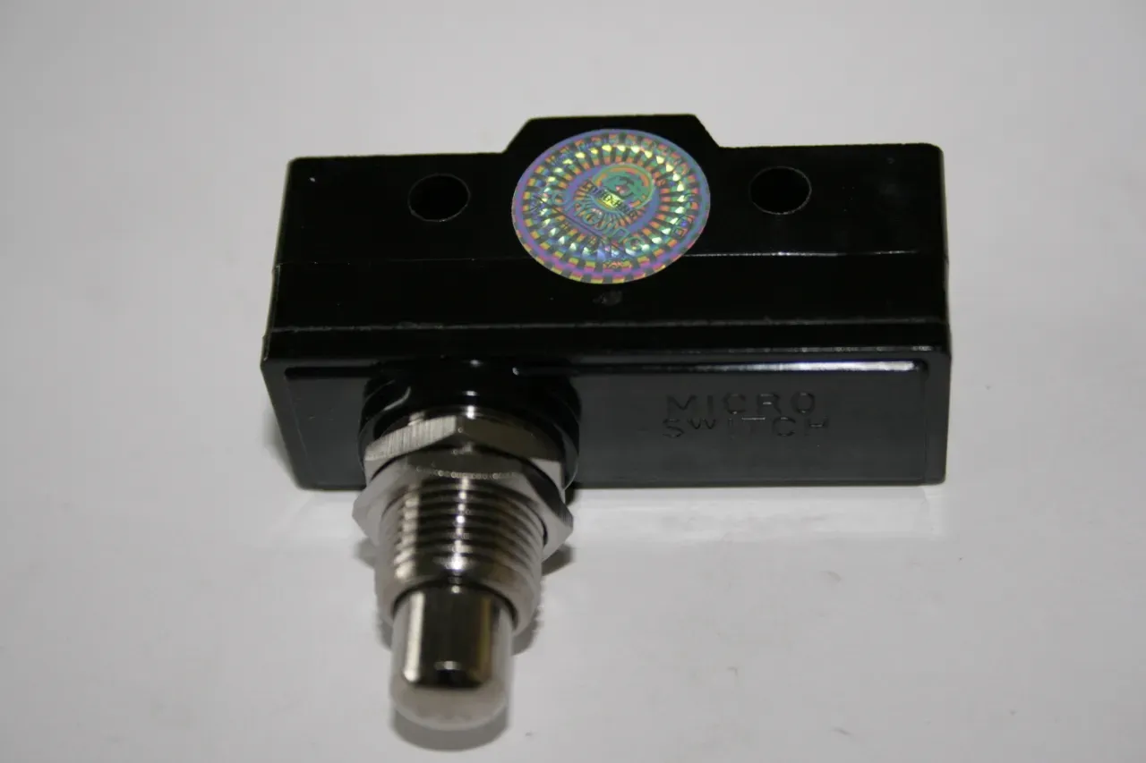 ELMAG Microschalter bei Keilriemenabdeckung - 9808075
