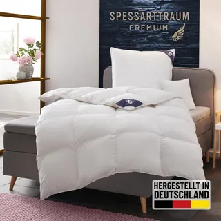 SPESSARTTRAUM Gänsedaunenbettdecke »Premium****, hergestellt in Deutschland«, Füllung 100% Gänsedaunen, Klasse 1, Downpass zertifiziert, Bezug 100% Baumwolle, nachhaltig (Made in Green), Hausstauballergiker geeignet, (1 St.), weiß