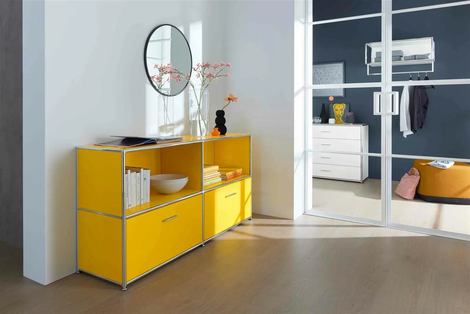 Bosse Solutions Sideboard Le Corbusier Gelb Chrom