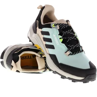 Semi Flash Aqua / Core Black / Preloved Yellow 36 2/3