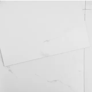 Vevor Selbstklebende Vinyl-Bodenfliesen, 30,5 x 30,5 cm, 50 Stk., 1,5 mm dick, zum Abziehen und Aufkleben, weiße Marmorstruktur,