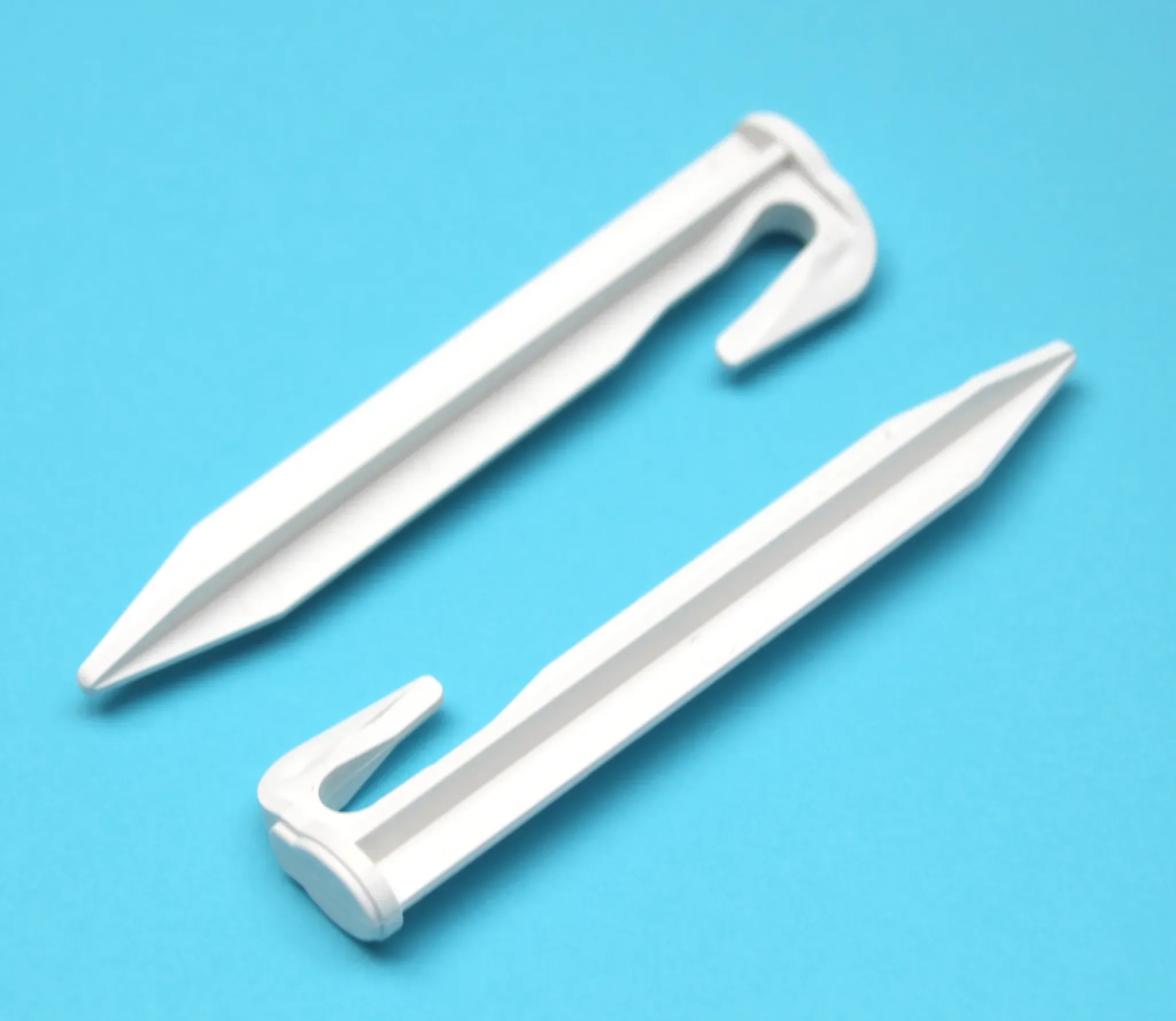 BIO Haken kompatibel für Ferrex ® abbaubare Nägel aus Ökologischen Material Kabel Befestigung Heringe auflösende Erdanker - HQ BIO, Stück: 200