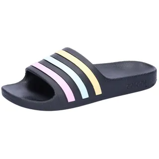 Adilette Aqua K in Schwarz
