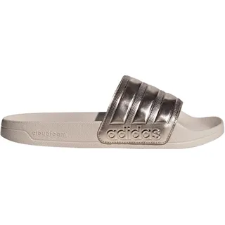 Champagne Metallic / Champagne Metallic / Putty Mauve 37